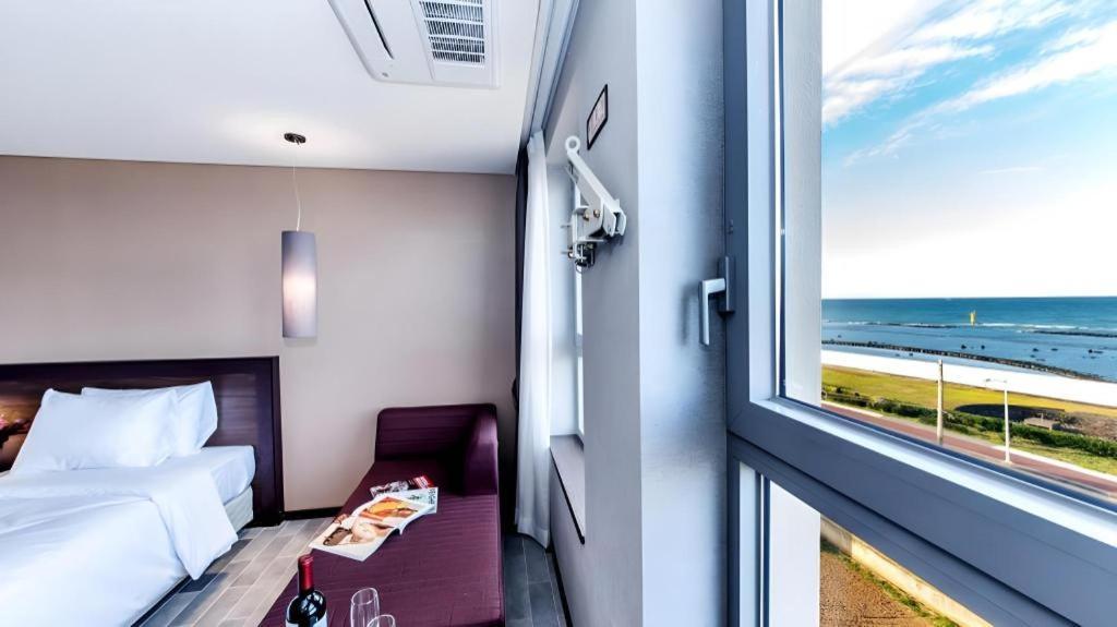 Odri Inn Jeju Exteriör bild