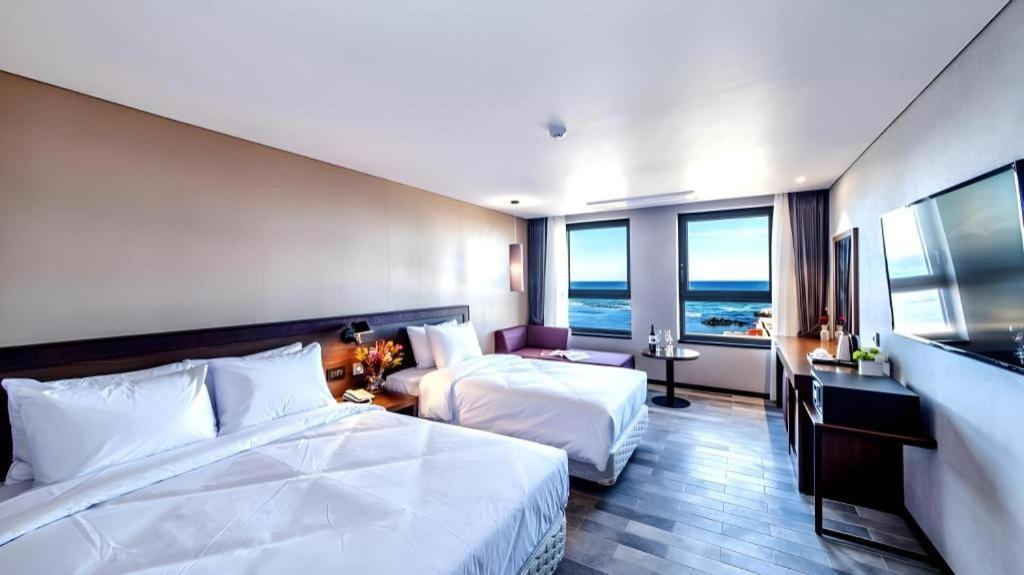 Odri Inn Jeju Exteriör bild
